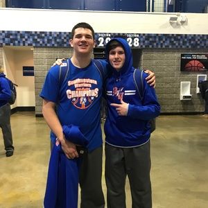 Meet your Posher, Cameron